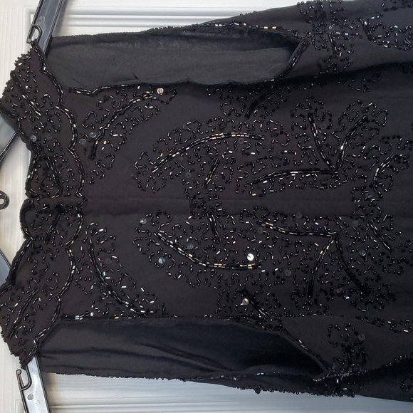 JKARA. BLOUSE. - Picture 5 of 12